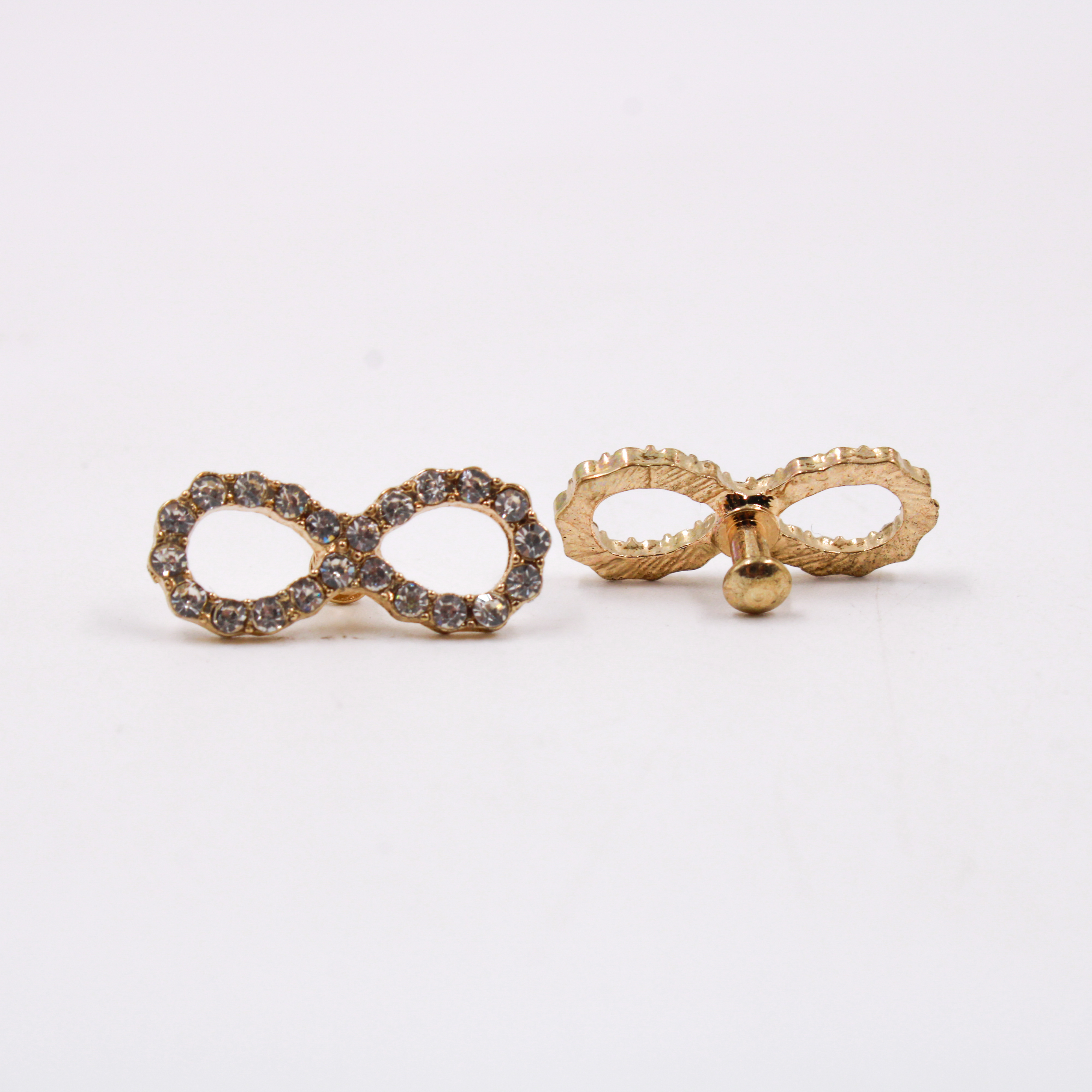 PIERCING-INFINITO-PARA-CHINELO-23MM-10-PCS-201KR---DOURADO-PRATA-201