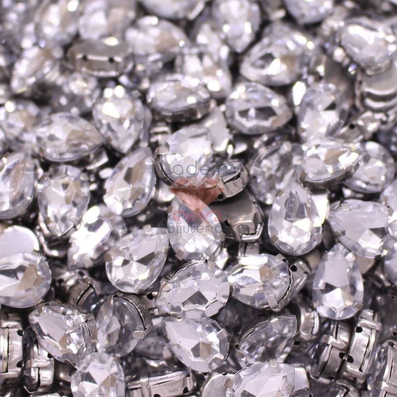 STRASS-ENGRAMPADA-GOTA-10X14MM-EM-METAL-E-ACRILICO-COM-1000-PECAS-001---CRISTAL-TRANSPARENTE-001