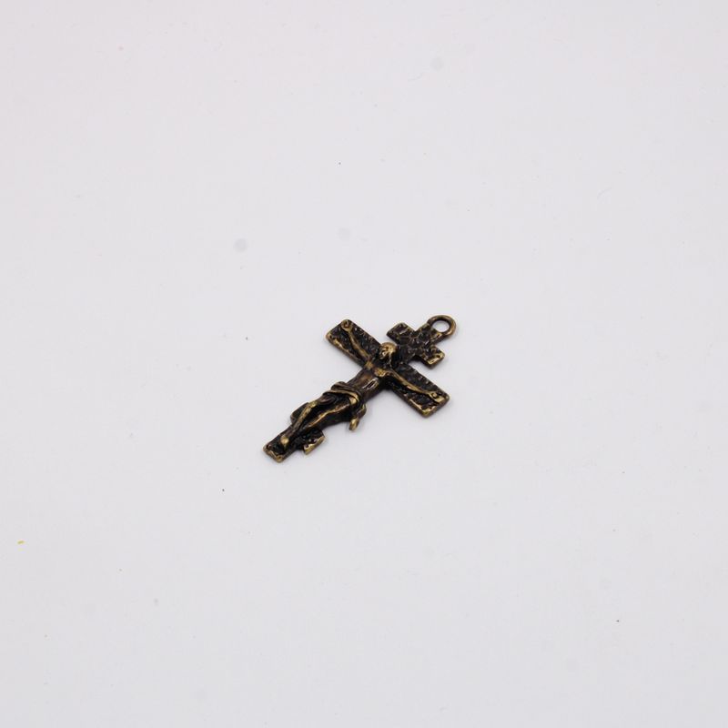 PINGENTE-CRUCIFICO-TRABALHADO-64X39MM-EM-ZAMAC-O-KG---OURO-VELHO