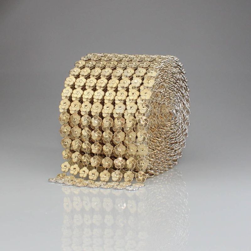 MANTA-FLOR-COM-STRASS-EM-ABS-COM-9-METROS--073---DOURADO-073