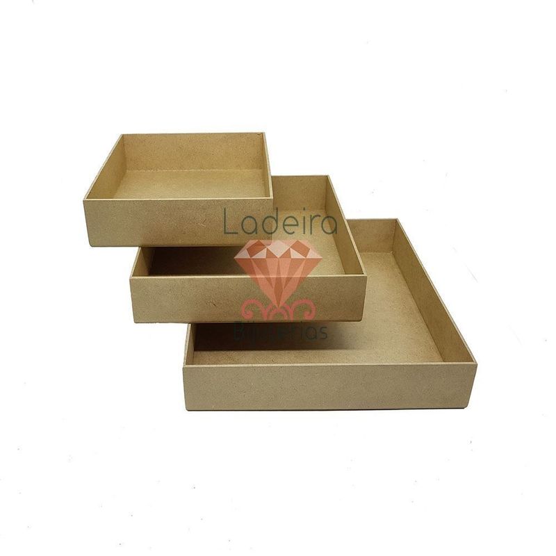 TRIO-BANDEJA-MDF-20CM-24CM-28CM-073---DOURADO-073