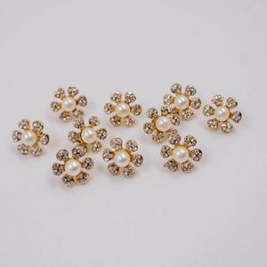 PIERCING FLOR 16MM PARA CHINELO COM 10 PEÇAS