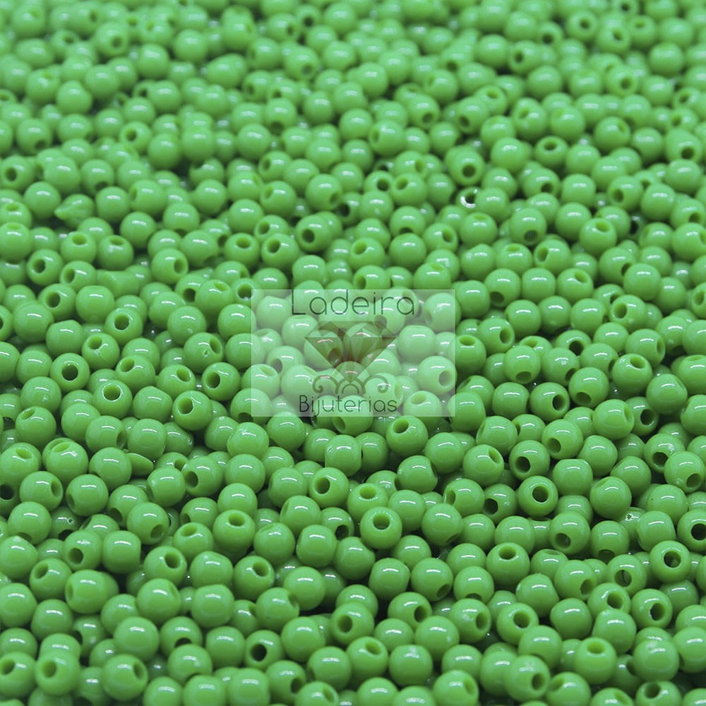 BOLA-PLASTICA-LEITOSA-PASSANTE-04MM-COM-500GR-036---VERDE-036