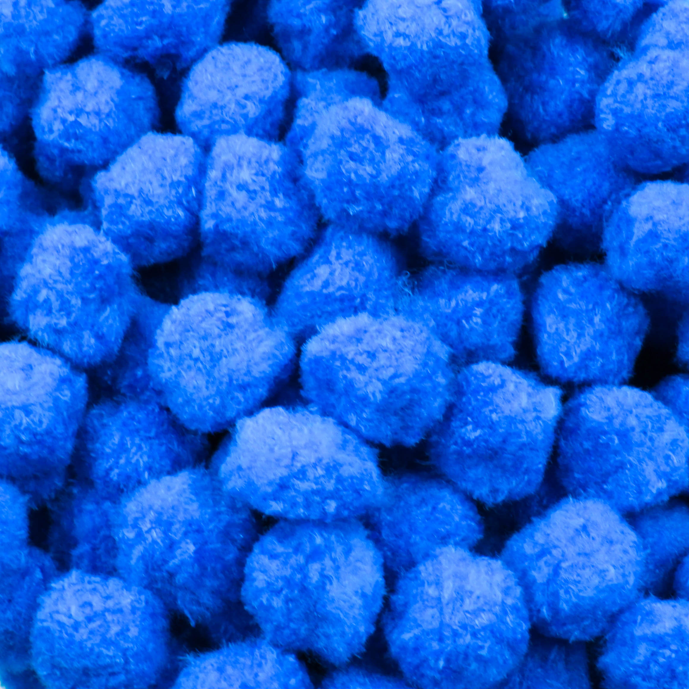 POMPOM-DE-BOLINHA-20CM-500PCS-978---AZUL-ROYAL