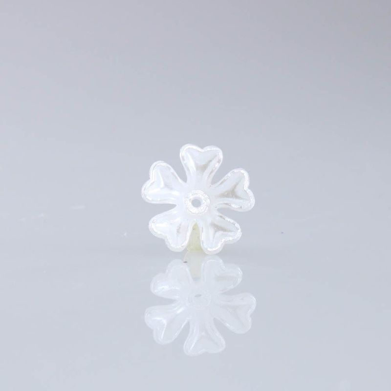 ENTREMEIO-FLOR-5-PETALAS-12MM-EM-ABS-COM-250G-209---BRANCO-209