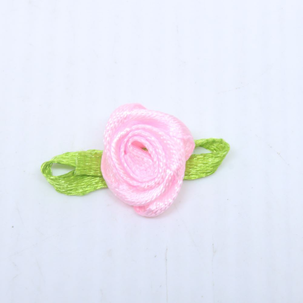FLOR ROCOCO COM FOLHA 25MM EM POLIESTER COM 1000 PEÇAS