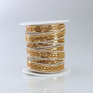 STRASS COM CAVIAR 15MM TERMOCOLANTE COM 9 METROS