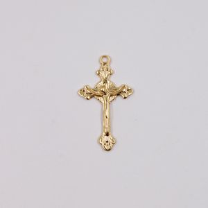 PINGENTE CATAFORETICO CRUCIDIXO TRABALHADO 50X28MM EM ZAMAC COM 12 PEÇAS