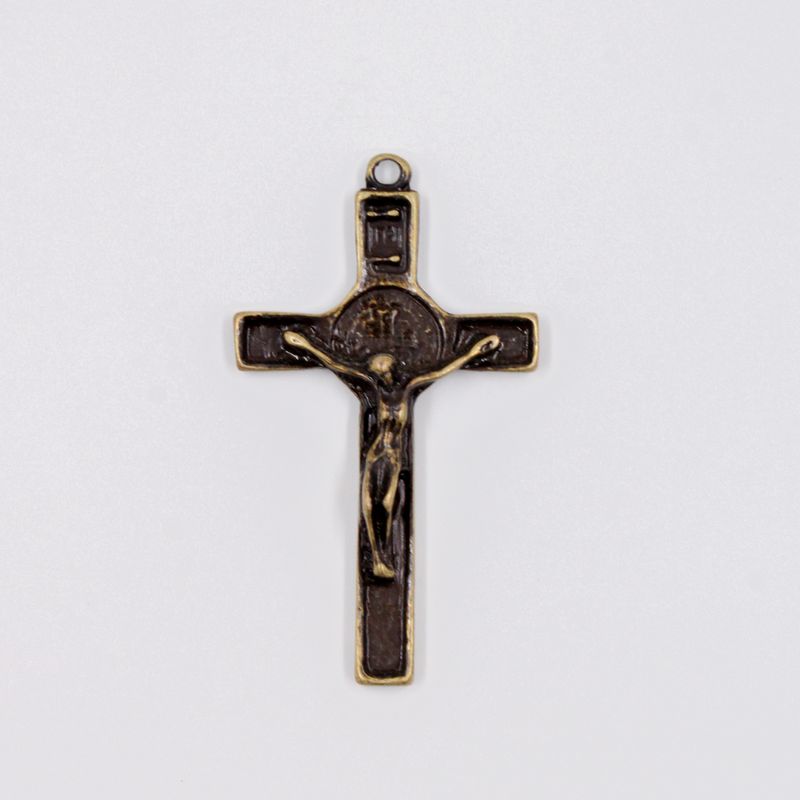 PINGENTE-CRUCIFIXO-TRABALHADO-70X40MM-EM-ZAMAC-O-KG---OURO-VELHO