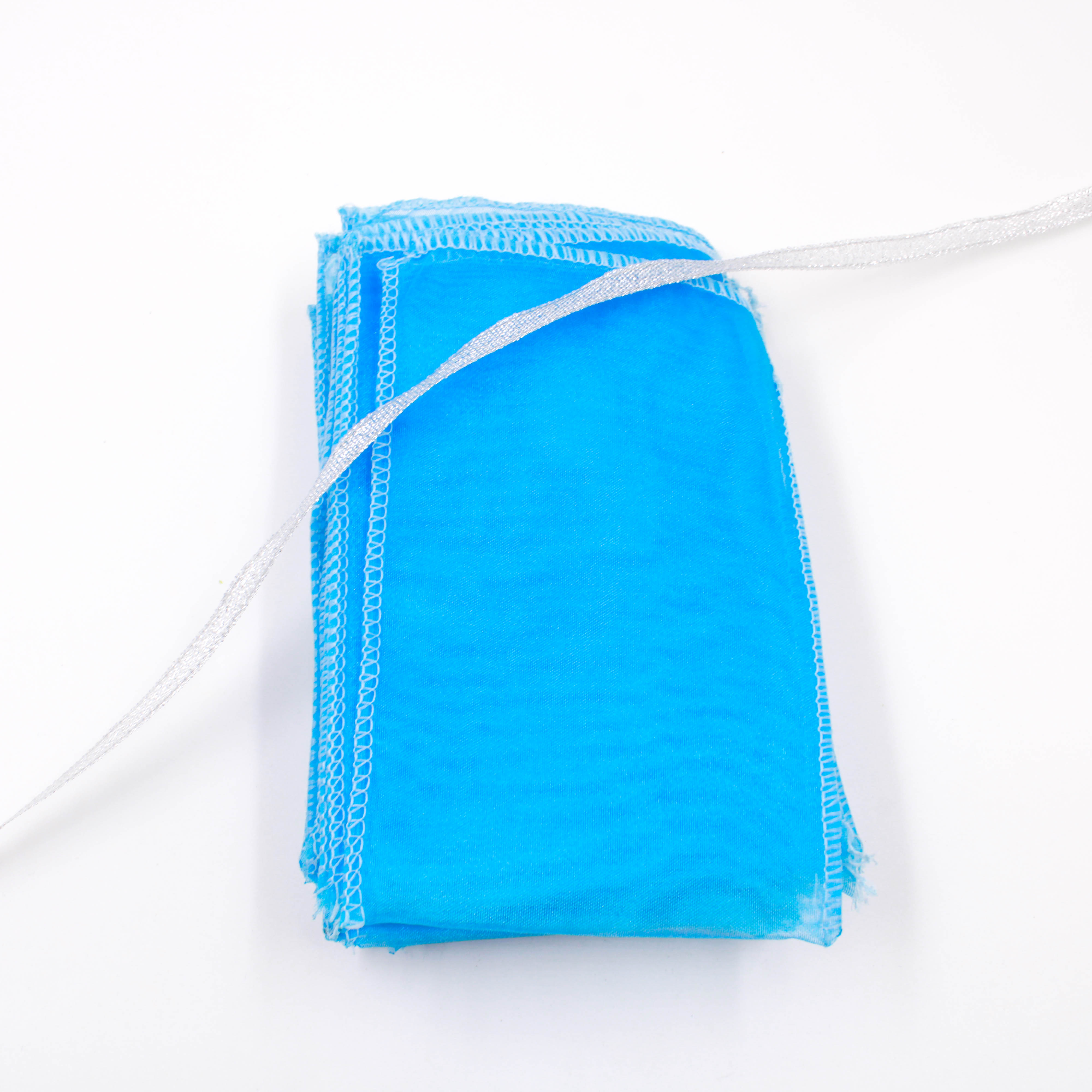 SACO-DE-ORGANZA-9X12CM-NACIONAL--COM-100-PECAS---219---AZUL-BEBE-Z19