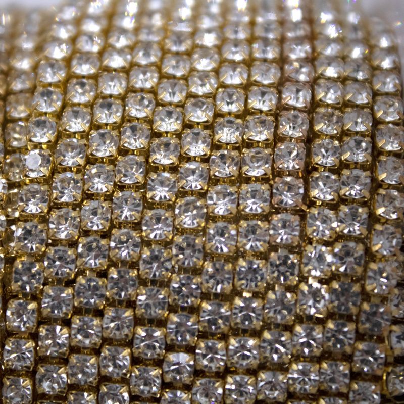 CORRENTE-DE-STRASS-JUNTA-SS14-EM-VIDRO-COM-25-METROS---543---DOURADO---CRISTAL