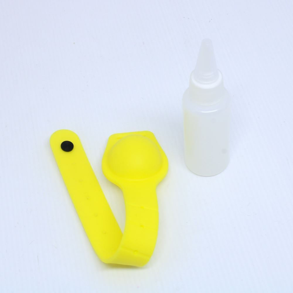 PULSEIRA-SILICONE-25X42MM-BIOSSEGURANCA-COM-DISPENSADOR-DE-ALCOOL-UNID-203---AMARELO-Z3