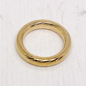 ARGOLA FRISADA 34MM EM ABS COM 25GR