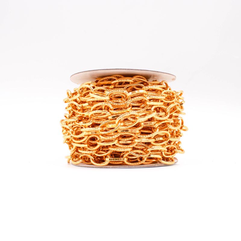 CORRENTE-CARTIER-TRABALHADA-ALUMINIO-COM-01-METRO---DOURADO
