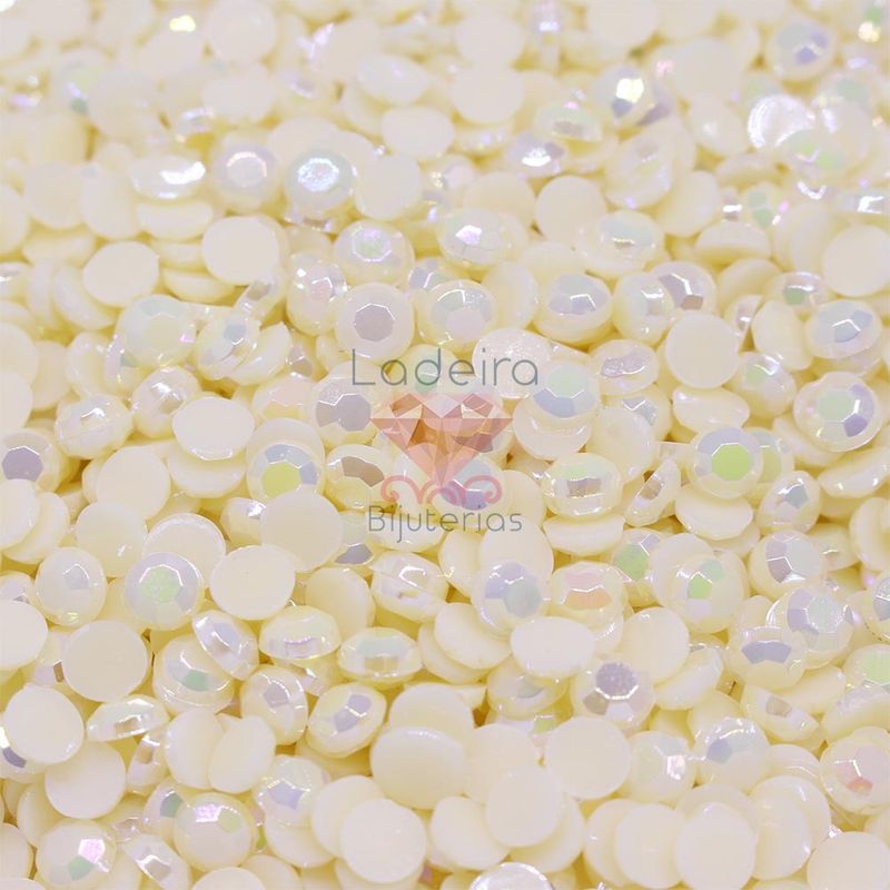 CHATON-PARA-COLAGEM-MEIA-BOLA-SEXTAVADA-IRISADA-05MM-COM-25GR-605AB---CREME-605AB