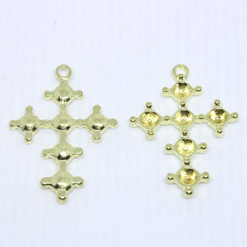 COROA-DE-FUNDICAO-18X18MM-073---DOURADO-073