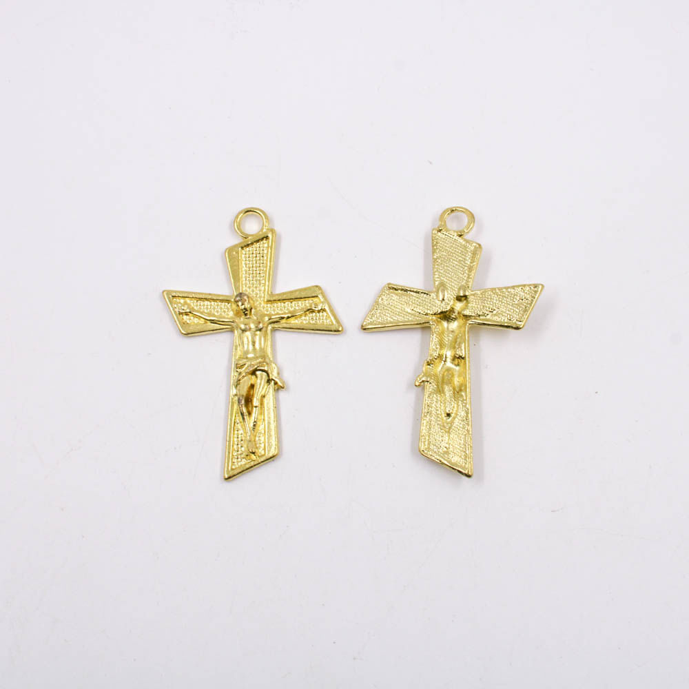 PINGENTE-CRUCIFIXO-TRABALHADO-62X35MM-EM-ZAMAC-COM-12-PECAS---DOURADO