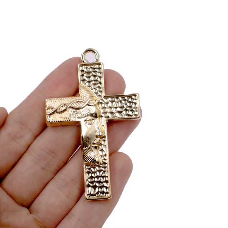 PINGENTE-CATAFORETICO-CRUZ-COM-ROSTO-DE-JESUS-63MM-EM-ZAMAC-COM-02-PECAS---DOURADO