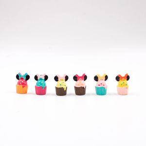PINGENTE CUPCAKE EM RESINA COM 5 PEÇAS