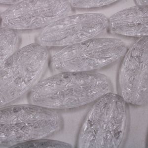 ENTREMEIO TRABALHADO EM ACRILICO 40X20MM COM 500GR
