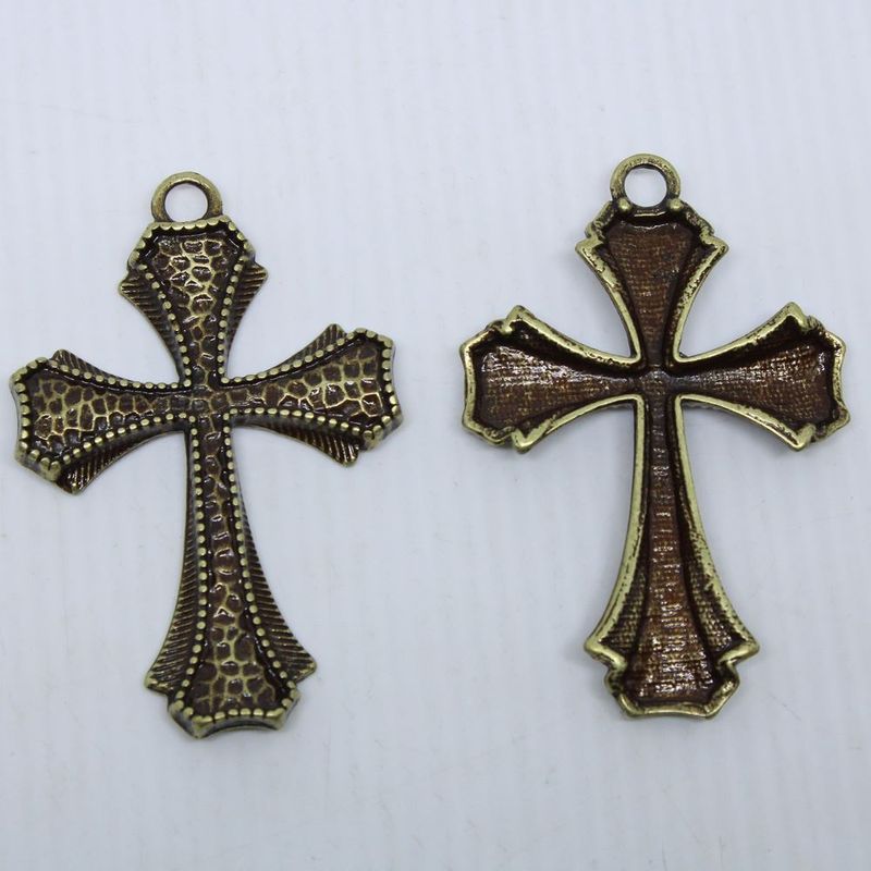 PINGENTE-CRUZ-43X66MM-EM-FUNDICAO-COM-50GR-075---OURO-VELHO