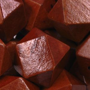 BOLA POLIGONAL  PASSANTE 30MM EM MADEIRA COM 05 PÇS