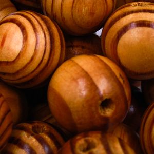 BOLA MESCLADA DE MADEIRA 30MM COM 50GR
