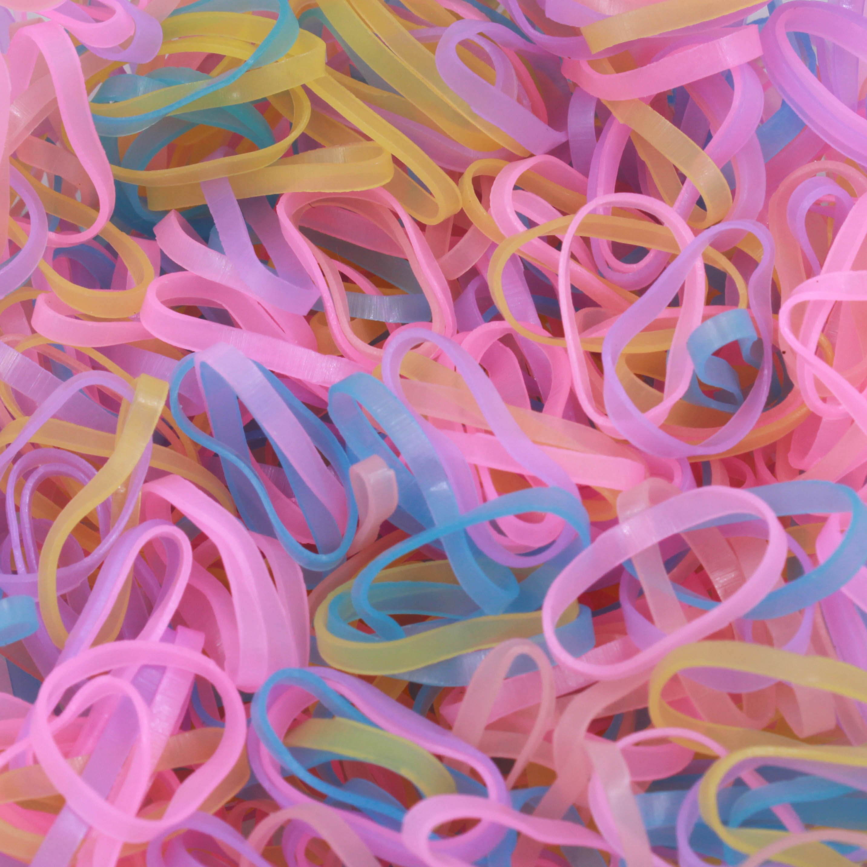 ELASTICO INFATIL DE CABELO 17X11MM EM SILICONE COM 50 PEÇAS
