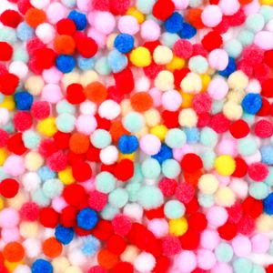 POMPOM BOLINHA 10MM EM POLIESTER COM 300 UN