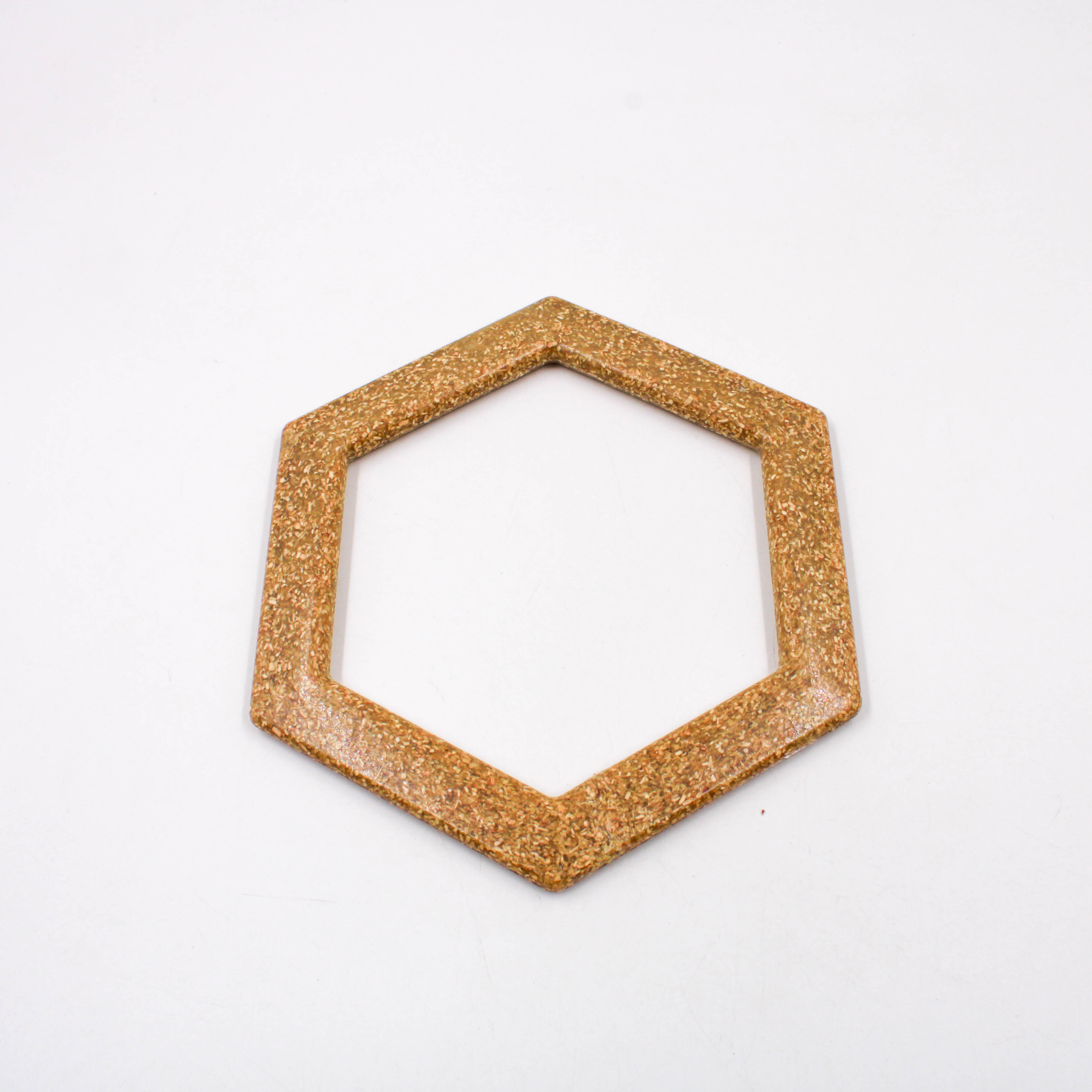 ALCA-PARA-BOLSA-HEXAGONAL-15CM-EM-PLASTICO-COM-2-UNIDADES---380B---MADEIRA