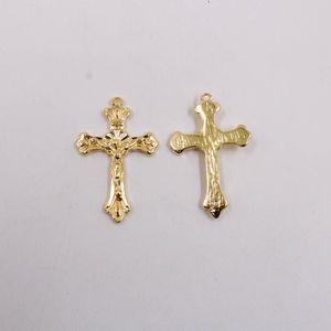 PINGENTE CATAFORETICO CRUCIFIXO 45X30MM EM ZAMAC COM 12 PEÇAS