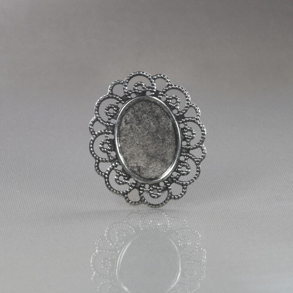 TAG MOLDURA OVAL PARA CHATON 10X14MM EM FERRO COM 200 PEÇAS