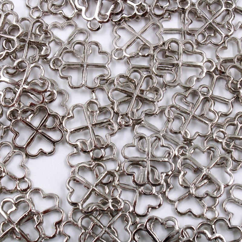 PINGENTE-TREVO-QUATRO-FOLHAS-16X16MM-EM-ZAMAC-COM-100GR---074---NIQUEL-074