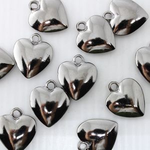 PINGENTE CORAÇAO LISO 17X20MM EM ZAMAK COM 12 PEÇAS