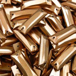 CHATON PARA COSTURA PALITO FRIZADO 8X24MM EM ABS COM 500GR
