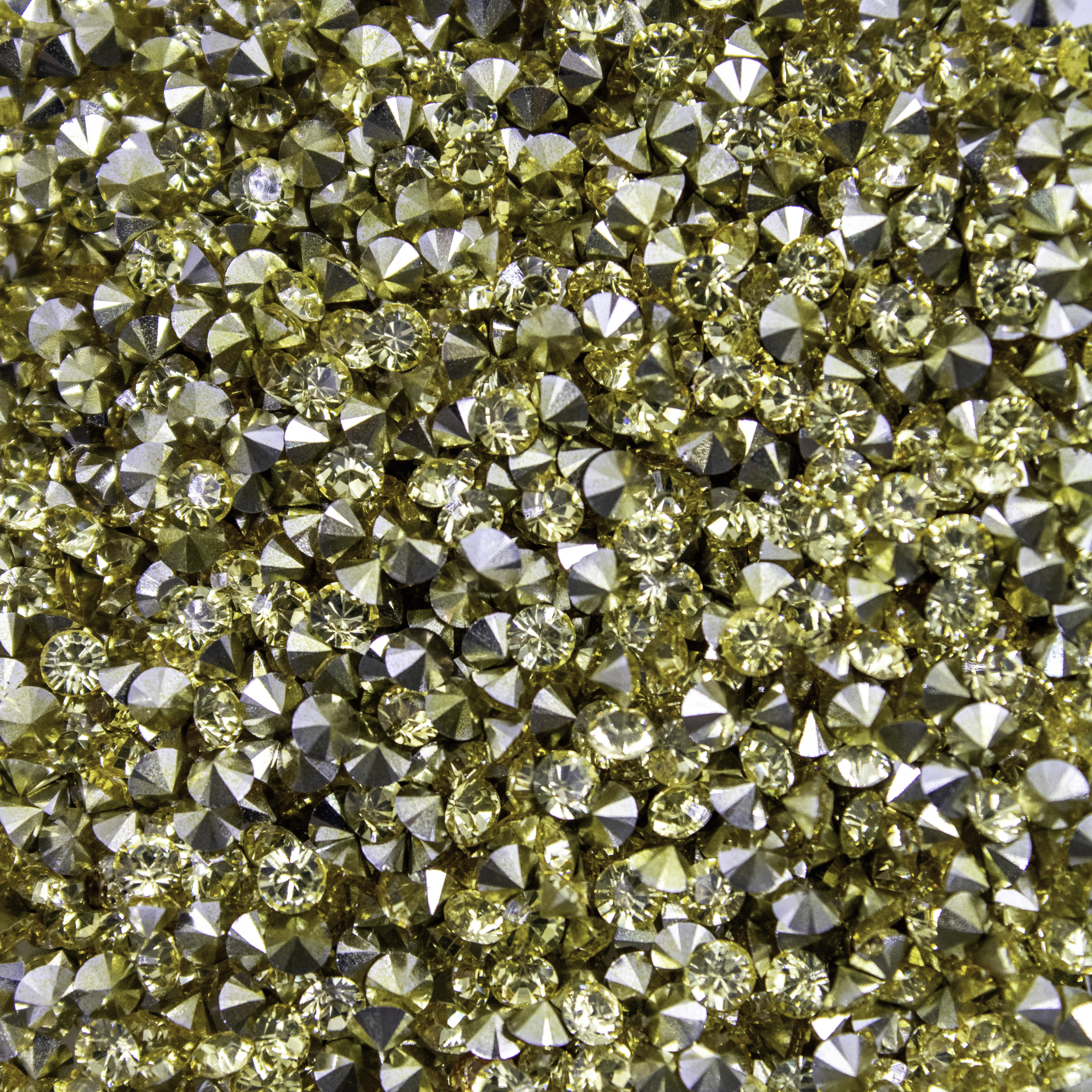 STRASS SS10 EM RESINA COM 14400 PEÇAS