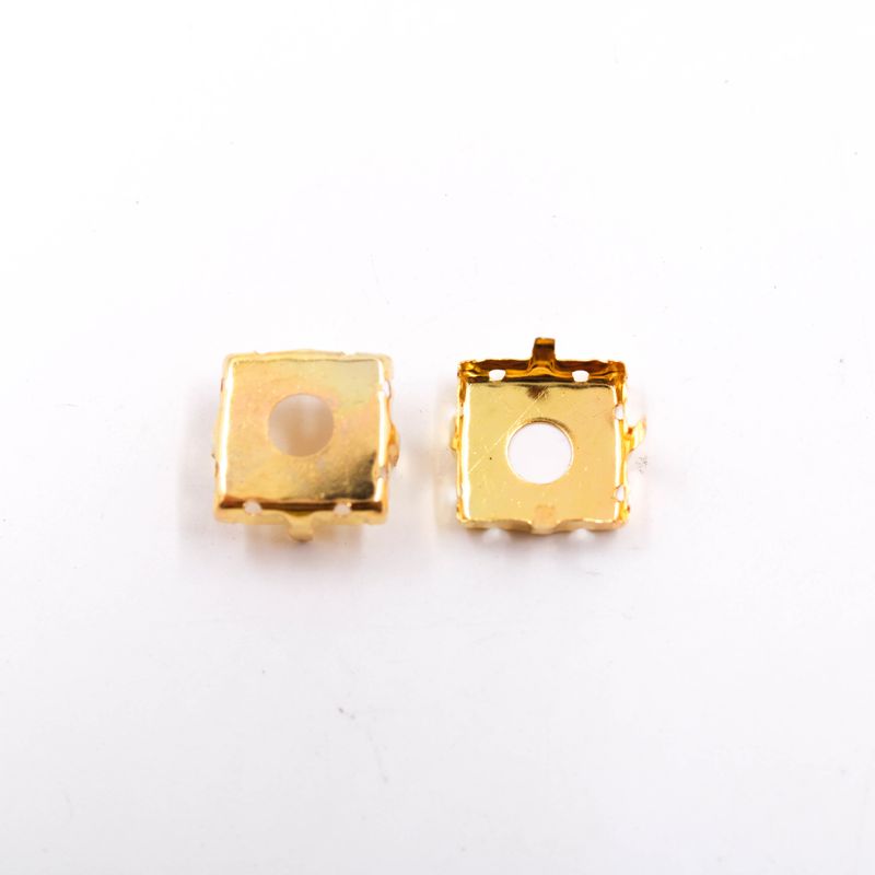 CAIXINHA-PARA-CHATON-QUADRADO-12MM-EM-METAL-COM-2460-PECAS-073---DOURADO-073