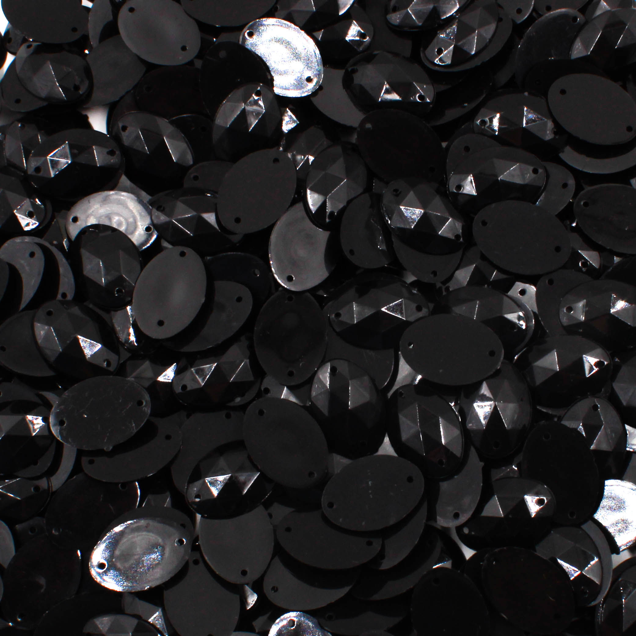 CHATON-PARA-COSTURA-OVAL-13X18MM-EM-ACRILICO-COM-1000-PECAS-018---PRETO-018