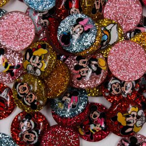 Aplique Turma Do Mickey 20Mm Em Resina Com 100 Peças
