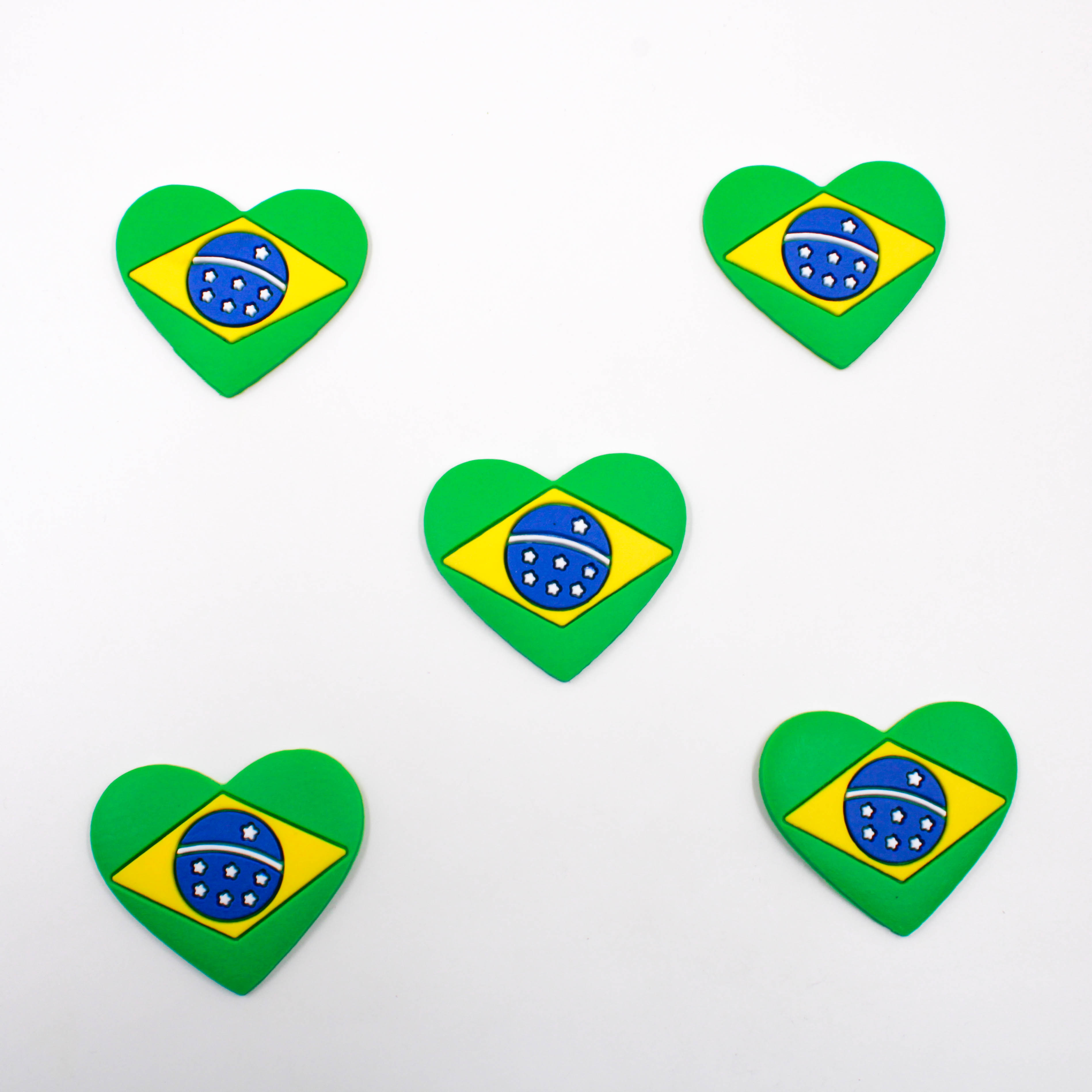 APLIQUE CORAÇÃO BRASIL 42X49MM EMBORRACHADO COM 50 PEÇAS