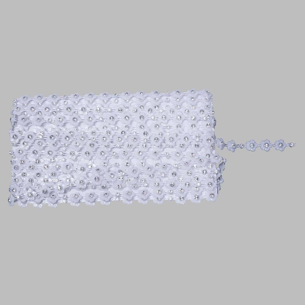 FIO DE ABS COM FLORZINHAS E STRASS 9M