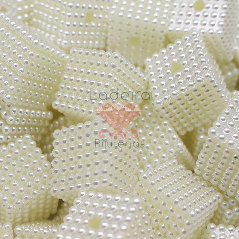 PEROLA-CRAQUELADA-QUADRADA-24X24MM-500G-224---PEROLA-224