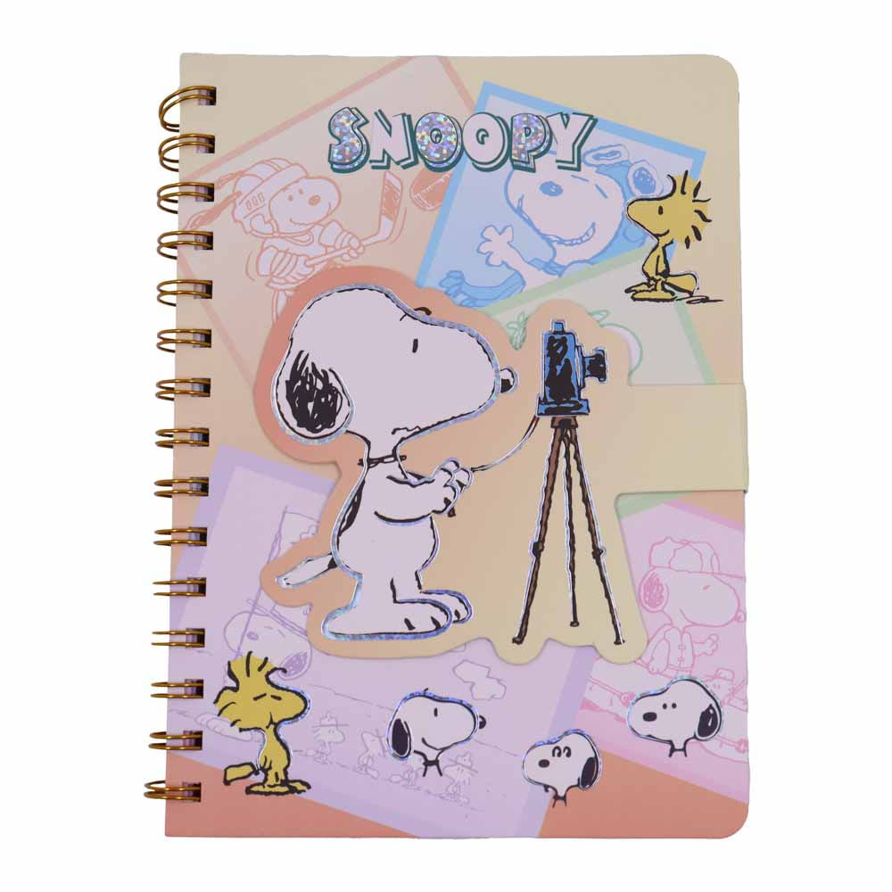 Caderno Com Fecho Velcro Snoopy Fotógrafo 20Cm Unidade