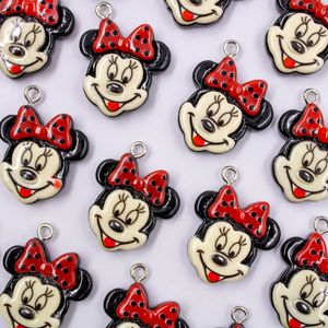 PINGENTES MINNIE 22X20MM EM RESINA COM 100 PEÇAS