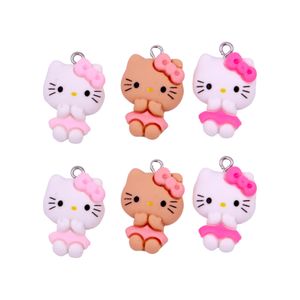 PINGENTE HELLO KITTY VESTIDO 25MM EM RESINA COM 50 PEÇAS