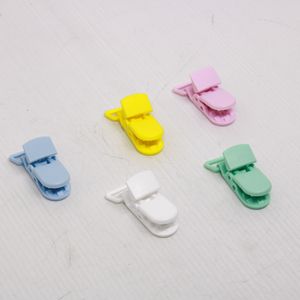Prendedor Infantil 15X38mm Em Plastico Com 50 Peças