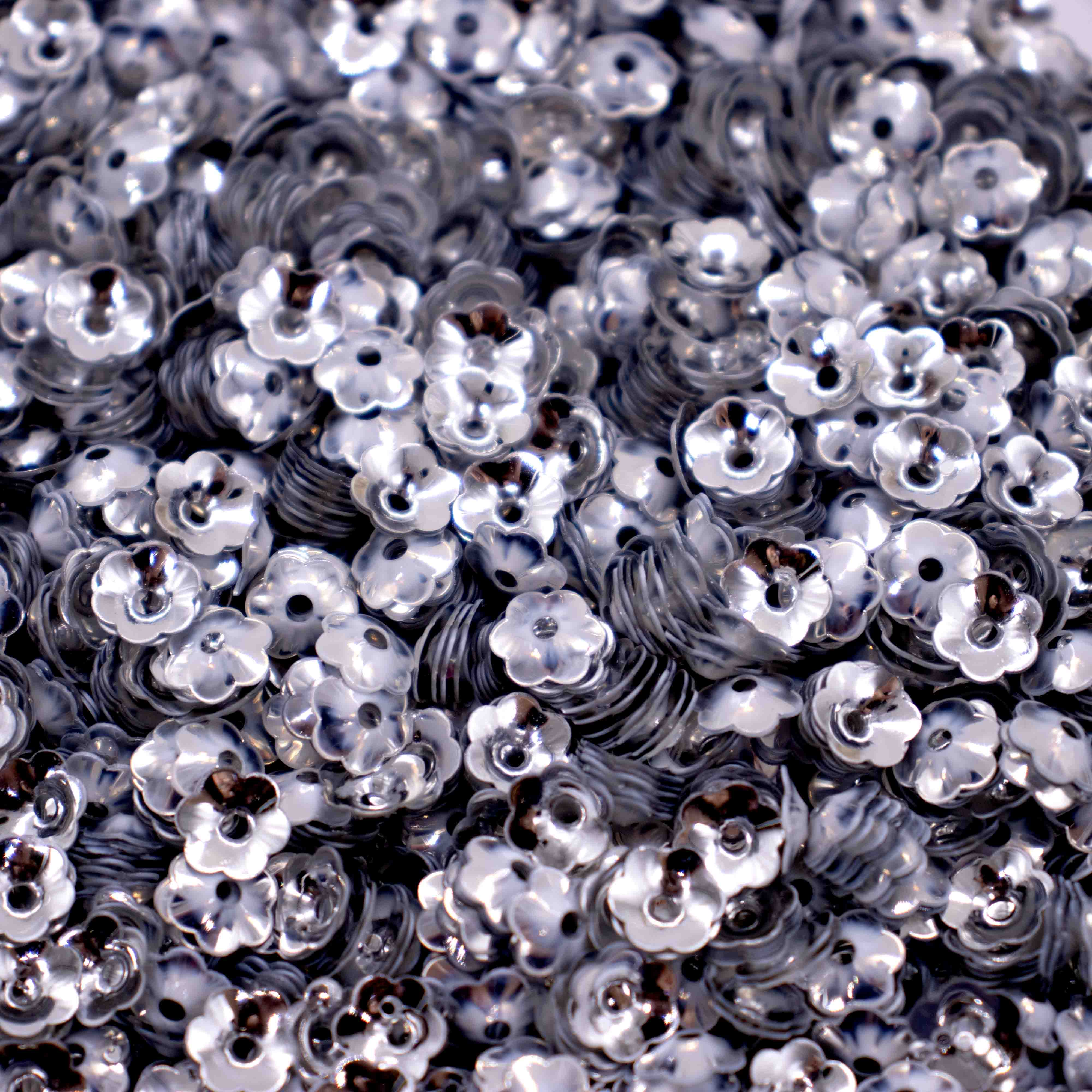 LANTEJOULA-FLOR-06MM-EM-PVC-COM-500G---PRATA