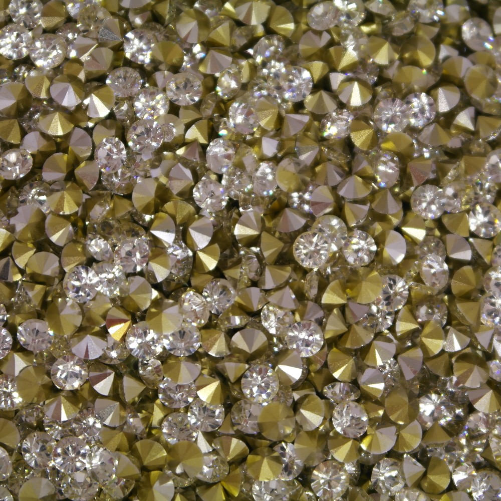 STRASS-SS18-EM-RESINA-COM-4320-PECAS-001---CRISTAL-TRANSPARENTE-001