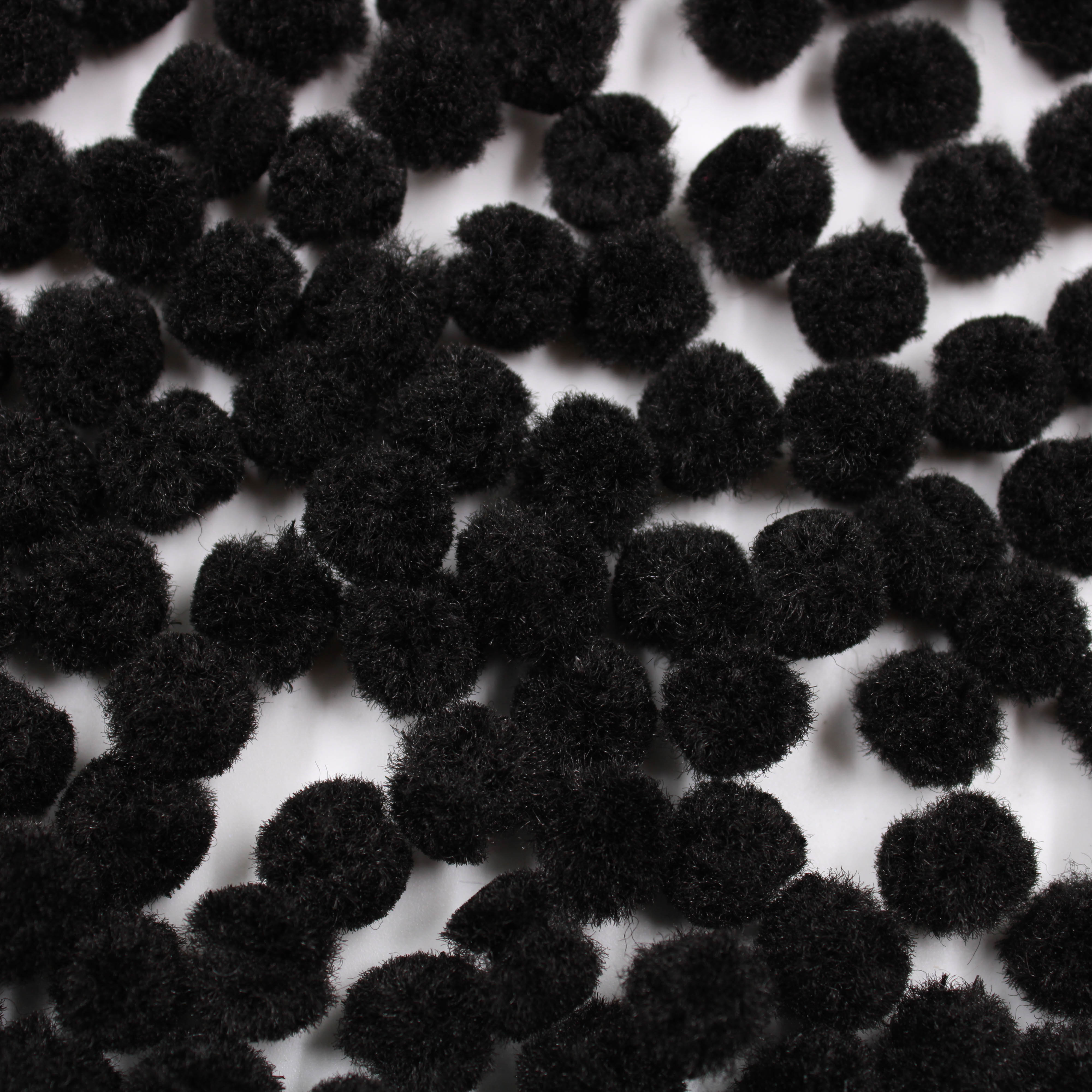 POMPOM-BOLINHA-10MM-EM-POLIESTER-COM-3000-PECAS---225---PRETO-225