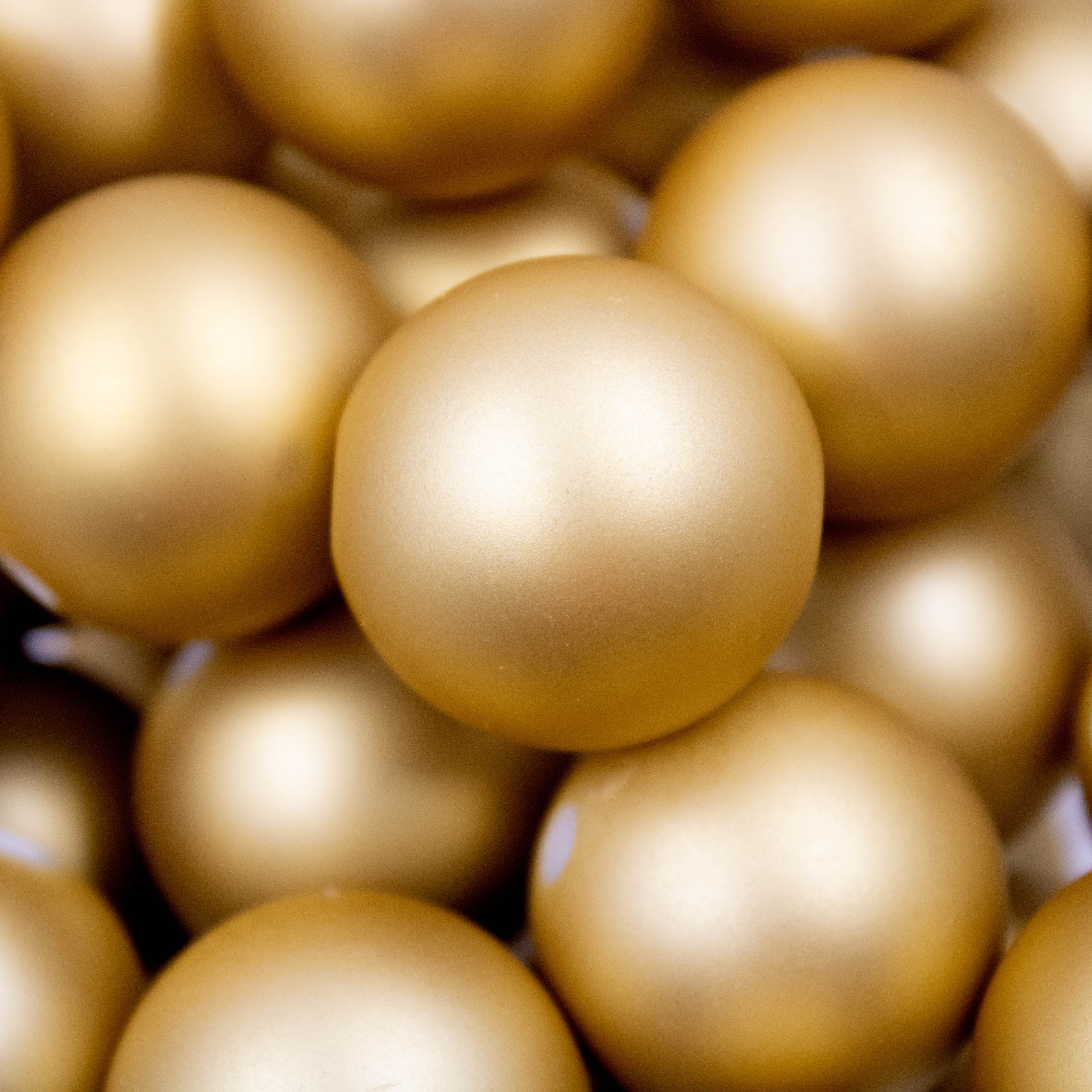 BOLA-EMBORRACHADA-METALIZADA-30MM-COM-500G---226---DOURADO-Z26